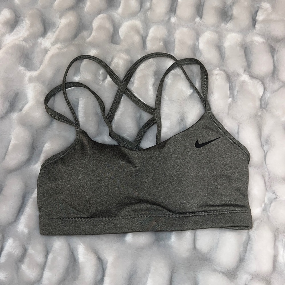 NWOT Nike Padded Sports Bra